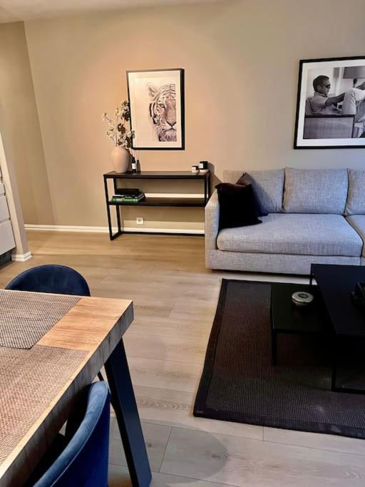 Tjuvholmen / Aker Brygge - Most Expensive Area In Oslo! Apartment Bagian luar foto