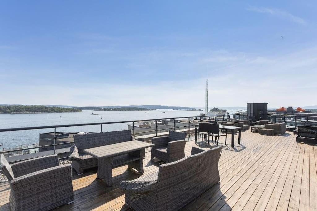 Tjuvholmen / Aker Brygge - Most Expensive Area In Oslo! Apartment Bagian luar foto